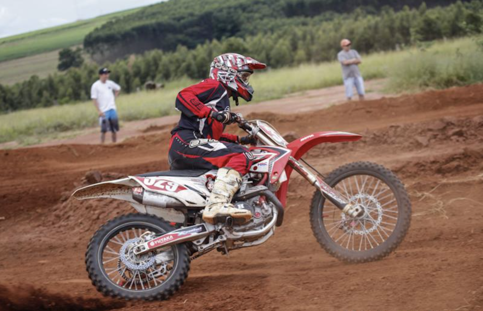 MOTO TRILHAS E LAMA  Honda dirt bike, Moto de trilha, Corrida de